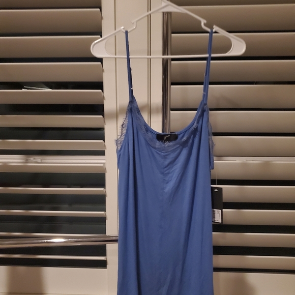 Top - Picture 2 of 5